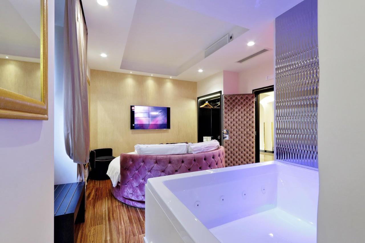 Trevi Diamond Luxury Suites & Jacuzzi Rome Exterior photo