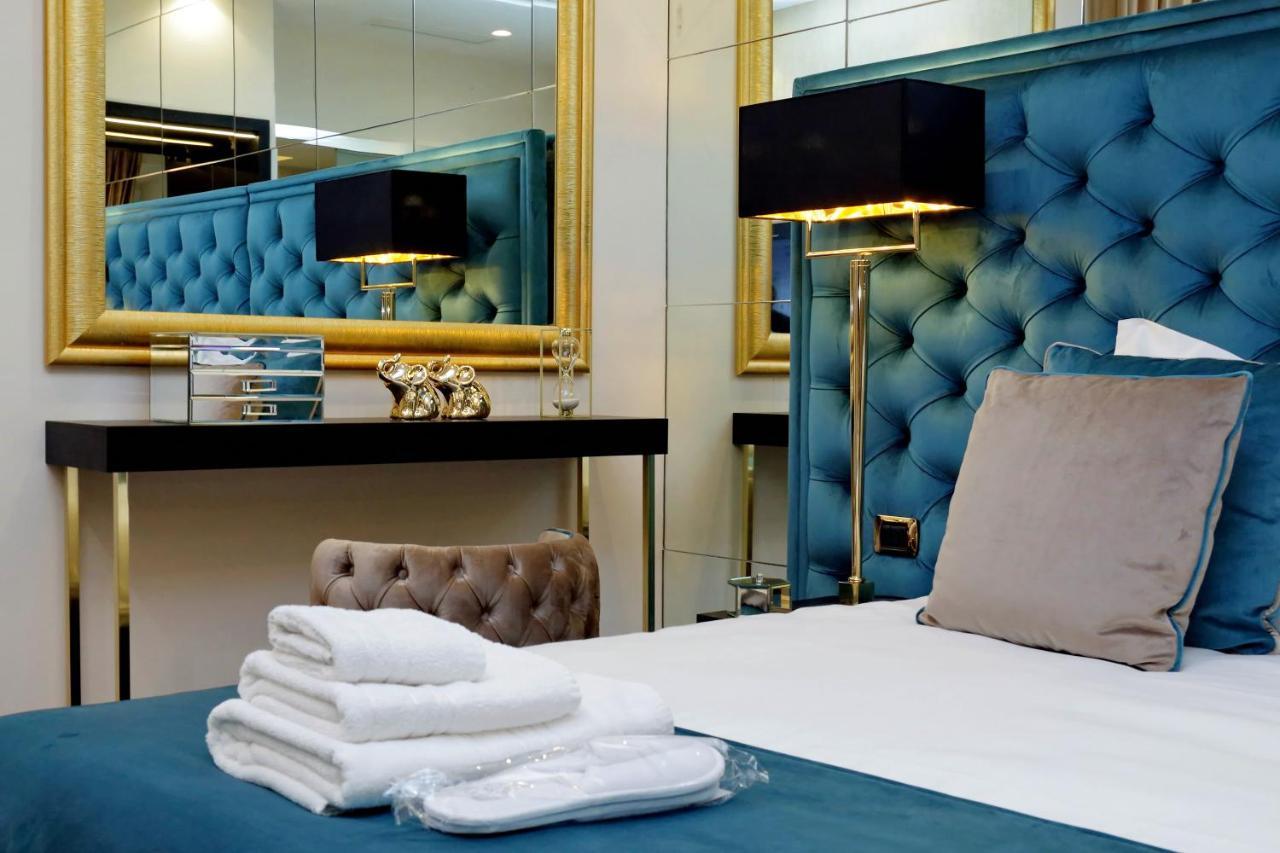 Trevi Diamond Luxury Suites & Jacuzzi Rome Exterior photo